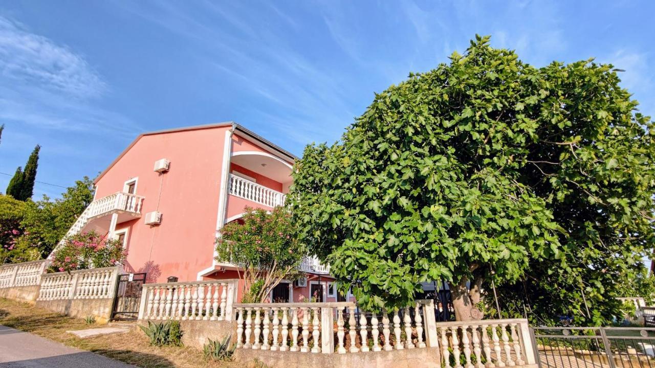Marija Apartments Kruševo Kültér fotó