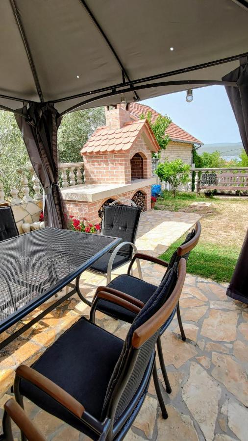 Marija Apartments Kruševo Kültér fotó